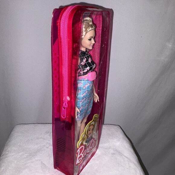Barbie Fashionistas Doll #202 with Curvy Body GRL PWR NIP 2022 - Picture 3 of 8